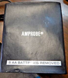 Amb-1 Amprobe Model Analog Megohmmeter / Insulation Tester - Aa Battery Power