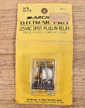 275-217b Archer New Electronics 125vac Dpdt Plug-in Relay Vtg Tandy Radio Shack