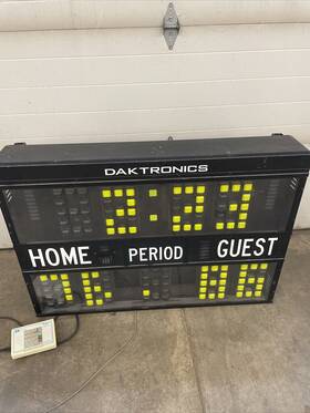 Ms-1000 Daktronics Ms1000 Vintage Scoreboard Powers On As Is See Details Needs Work