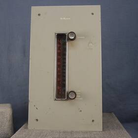 10a105 Dukane Corporation Unusual Vacuum Tube Am/fm Tuner Designed For In Wall Mounting