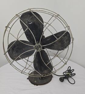 79648-ap-g Emerson Vintage Electric Fan 21 Inch Table Top 3 Speed Oscillating