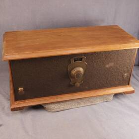 E33019 Freshman Masterpiece 1926 7-f-2 Rare One Dial Uses 6 O1a Tubes Good Transformers