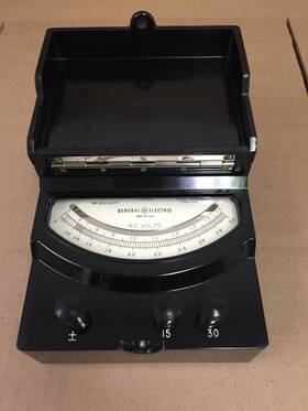 8ap9vbc11 Ge Vintage General Electric Ap-9 Ac Volts Meter