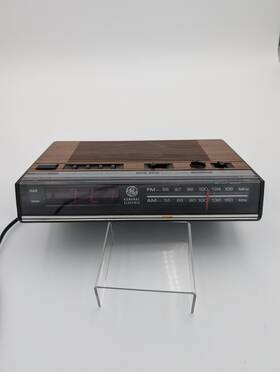 7-4624b General Electric 7-462b 1976 Vtg Ge Woodgrain Walnut Clock Radio Tested Working