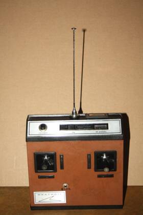 Gda-505 Heathkit Vintage Model Radio Transmitter With Power Cord - Parts Or Repair