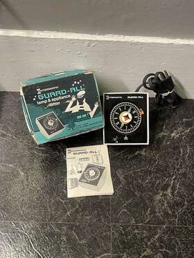 E911-15 Intermatic Vintage Guard All Lamp And Appliance Timer Model Original Box