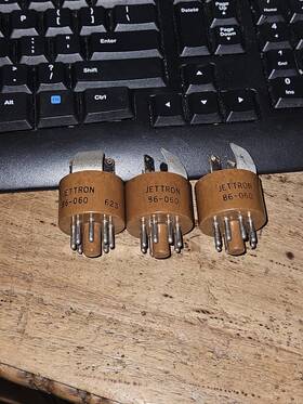 86-060 Jettron 3 Vintage Vacuum Tube Thermal Time Delay Relay Bases