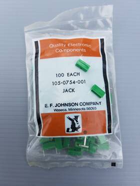 105-0754-001 Johnson 100 Test Tip Jacks Green E F Horizontal Nylon Insulated