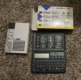 24022881 Karce 1.4kb Electronic Organizer Multilingual Vintage With Box And Manual