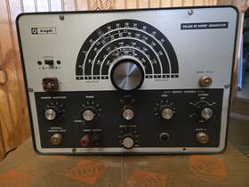 Kg-652 Knight Knight-kit Rf Generator Model Sweep Parts Or Not Working