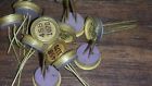 Lx0503a Unbranded Rare Transistor Gold Legs Nos