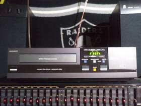 1040 Magnavox Slo1 Tested And Working Rara Belgium Fd Cd Player With Minor Issue