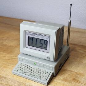 888-0737 Mark Feldstein & Associates Vintage Silicon Sound Desktop Computer Alarm Clock Radio 80 S Pc