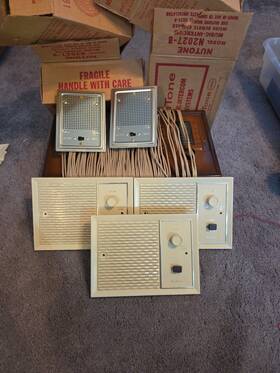 2050a Nutone 1960s Vacuum Tube Station Control Center. Radio And Input Working