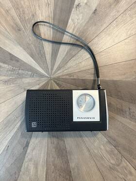 R-1159 Panasonic Vintage R1159 Portable Am Transistor Radio Japan Working With Strap Retro