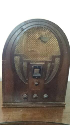 60b-60 Philco 1934 Model 60b 60 Wood Cathedral Superheterodyne Untested Parts/repair