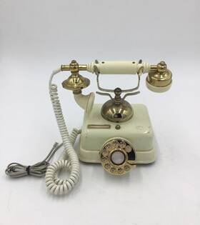 43-322 Radio Shack Continental Ivory Rotary Phone