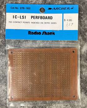 276-162 Radio Shack / Archer #276-162 Ic Lsi Board Perfboard - 750 Contact Points Indexed