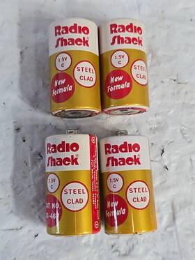 23-467 Radioshack 1970s Radio Shack 4 - C Batteries Cat. No. Display Or Collectible Only