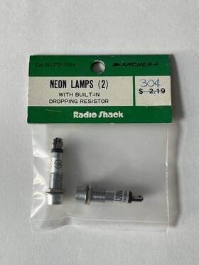 272-703a Radioshack--archer--tandy Vintage Radio Shack Neon Lamps 2 New Nos