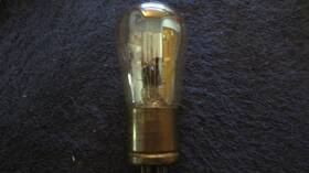 Radiotron Uv-202 1 Guaranteed 100% Testing Early Gold Color With Top Tip Audio Tube