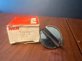 136372 Rca Nos - Vintage Fine Tube Knob Part#