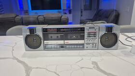 M-w222k Sanyo 1980s Boombox Double Cassette Stereo Radio Recorder