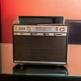 250.21300200 Sears Solid State Am/fm Stereo 8 Track Tape Player 2pc Detachable Portable Works