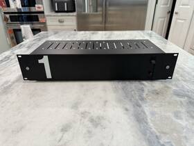 Da-226 Smart Theatre Systems Non-sync Music Distribution Amplifier - Not Tested