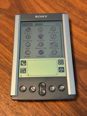 Peg-s300 Sony With Dock Case Power Adapter Orig. Manual/software. Tested Works