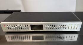 Eqa-10 Teac Teaceqa#10 Stereo Ten-band Graphic Equalizer Late 1980s - Early 1990s