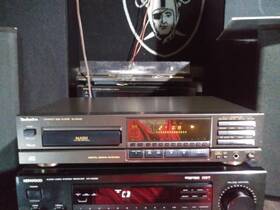 Sl-pg440 Technics Tested And Working Black Single Cd Deck Player 1994 No Remote