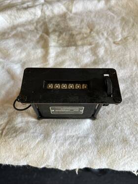 A1-124806 Veeder Root Vintage Counter 28-24 Volt Dc 8 Watt
