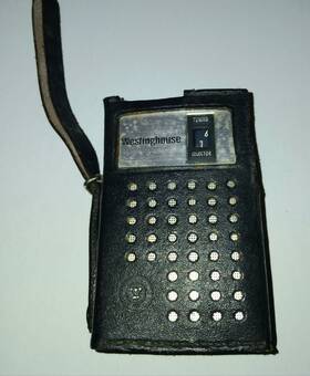 H-902 Westinghouse Vintage Blue Transistor Radio Leather Case Battery Operated Works