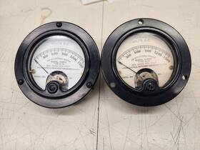 Is-151 Weston 2 Lot Signal Corps Type Model 301 Meter 0-1500 Vdc Electrical