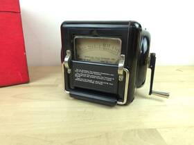5g100 Winslow Tele-tronics Inc. Meg-ohm-meter Electrical Tool Antique With Box