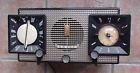 Z733 Zenith Vintage Tube Radio Bakelite Model