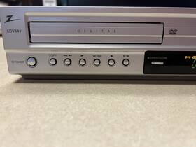 Xbv441 Zenith Dvd/vcr Combo Working Model With Remote