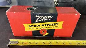 Z-909 Zenith Vintage Radio Battery Pack For Display Only