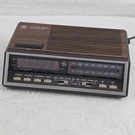 Vintage Model 7-4616B Two Wake Times Am Fm Clock Radio Faux Wood Tested. Fixed Price $32.99.