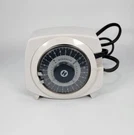 Vintage Holiday Brand Appliance Timer Deluxe Model HT15 Tested Works. Fixed Price $8.99.