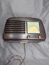 Antique 1948 Stewart Warner C51T2 Tube Radio Beautiful - Works. Fixed Price $160.00.