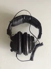Vintage Radio Shack Full Size Closed Cup Stereo Headphones 20-516 H/s. Fixed Price $15.24.