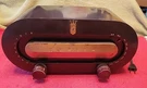 Vintage 1951 Zenith H511 "racetrack" Bakelite Tube Radio Powers On. Fixed Price $125.95.