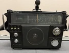 Realistic SW-100 Multi-band Radio Receiver Works W/antenna Issues Read. Fixed Price $49.99.