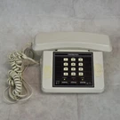Vintage Soundesign Model 7255 Ar Retro Desk Telephone 1980'S. Fixed Price $15.99.