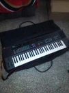 1980'S Yamaha DSR-1000 Electronic Keyboard + Case. Fixed Price $224.95.