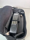 Vintage Motorola SCN2498B Portable Cellular Telephone Bag Powers Up. Fixed Price $23.19.