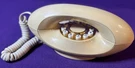 Vntg Atc Genie Phone Tmbf 8300 - Iconic Space Age Design Cream/gold. Fixed Price $63.20.