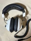 Mura SP-402 Vintage 70S Padded Dynamic Dual Stereo Mono Headphones White. Fixed Price $16.99.